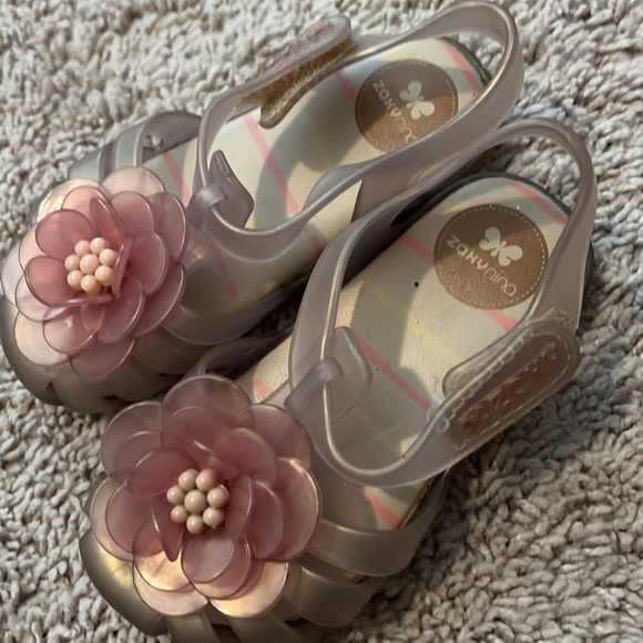 Toddler Girl slippers - Picture 4 of 5